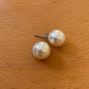 Pearl Post Earrings